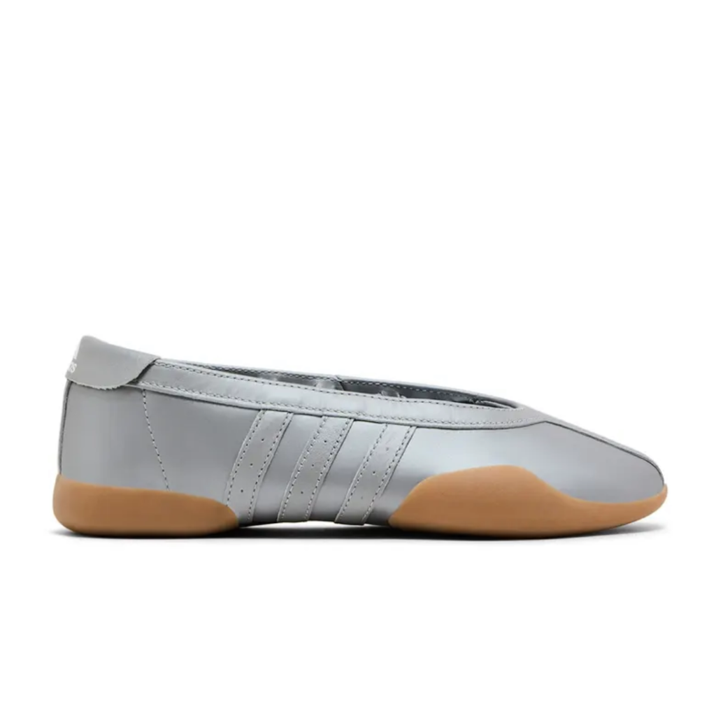 Adidas Taekwondo Mei Ballet
Silver Metallic Gum (Women's)