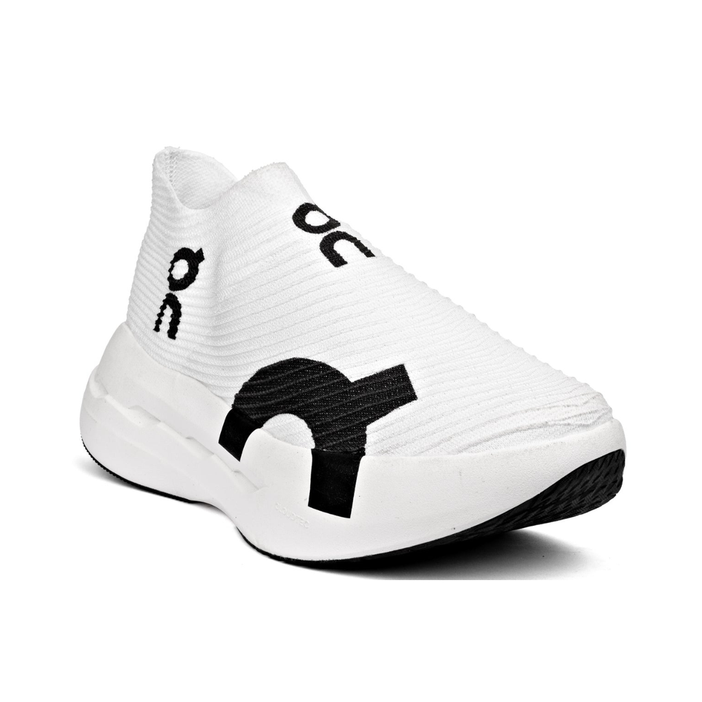 On cloudboom strike sneakers