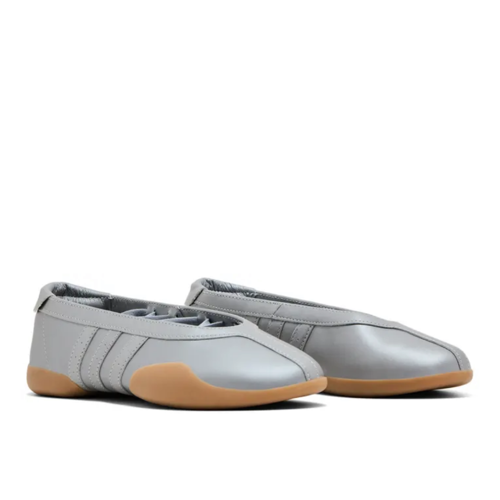 Adidas Taekwondo Mei Ballet
Silver Metallic Gum (Women's)