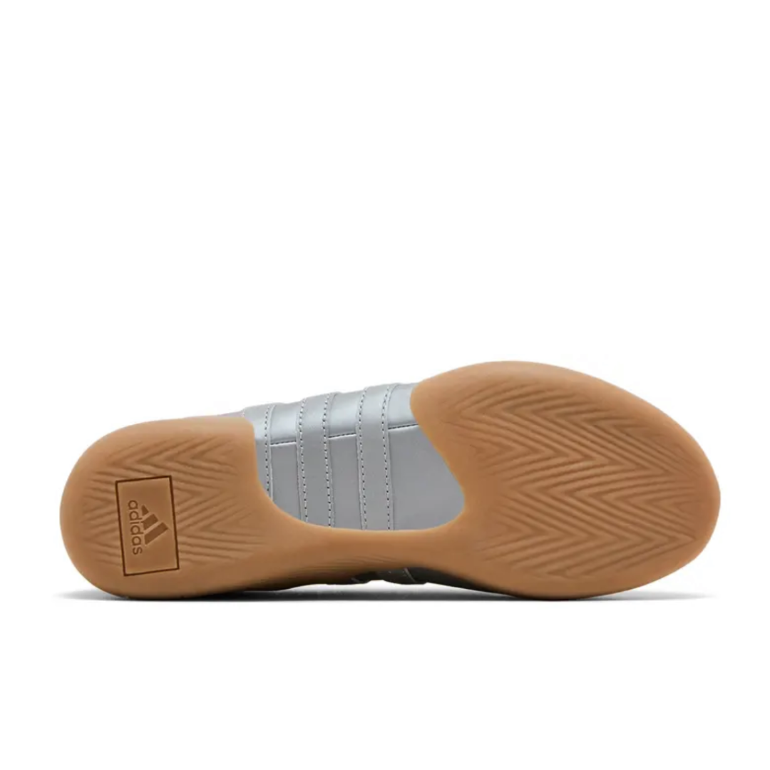 Adidas Taekwondo Mei Ballet
Silver Metallic Gum (Women's)