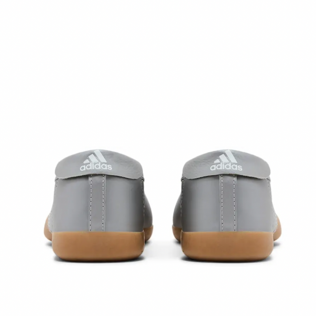 Adidas Taekwondo Mei Ballet
Silver Metallic Gum (Women's)