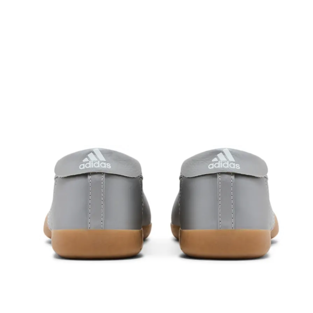 Adidas Taekwondo Mei Ballet
Silver Metallic Gum (Women's)